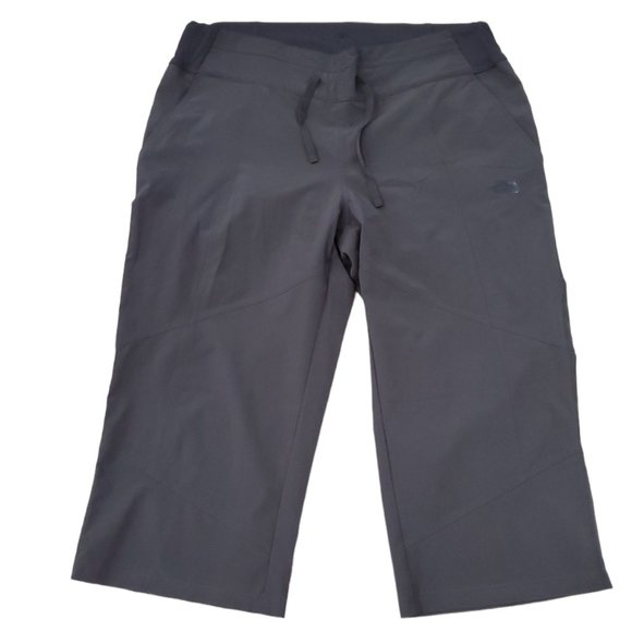 The North Face Pants & Jumpsuits The North Face Capri Pants Size